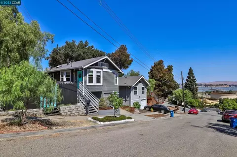 202 Miller Ave, Martinez, CA 94553 photo 1