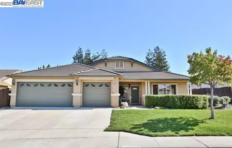 607 Heathrow Dr, Oakley, CA 94561 photo 1