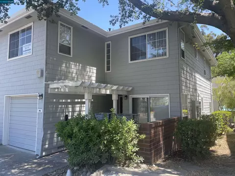 245 Hidden Creek Ct, Martinez, CA 94553 photo 1