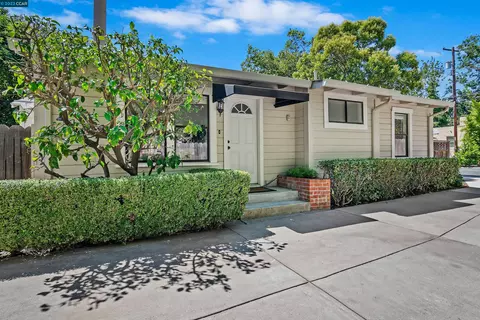 628 D St, Martinez, CA 94553 photo 1