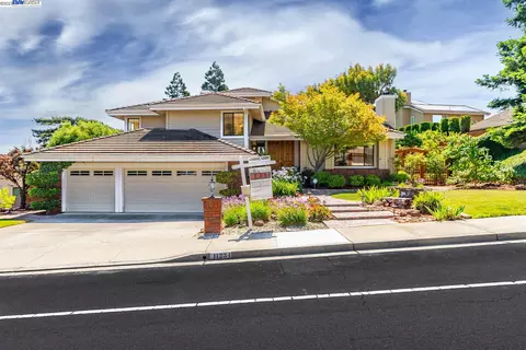 11234 Rolling Hills Dr, Dublin, CA 94568 photo 1