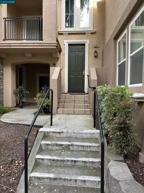 3387 Monaghan St, Dublin, CA 94568 photo 1