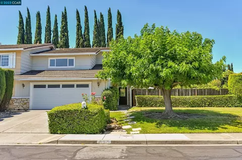 815 Augusta Ct, Concord, CA 94518 photo 1