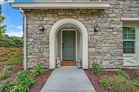 24187 Amaranth Loop, Hayward, CA 94541 photo 1
