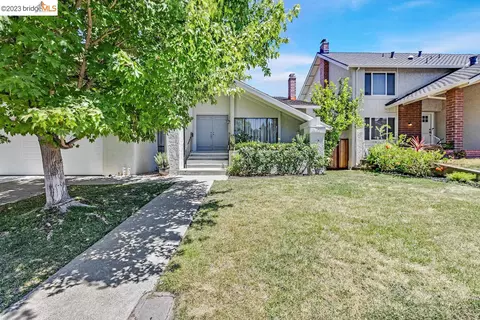 4403 Red Maple Ct, Concord, CA 94521 photo 1