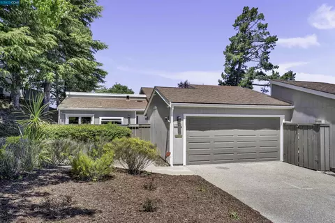 1903 Ascot Dr, Moraga, CA 94556 photo 1