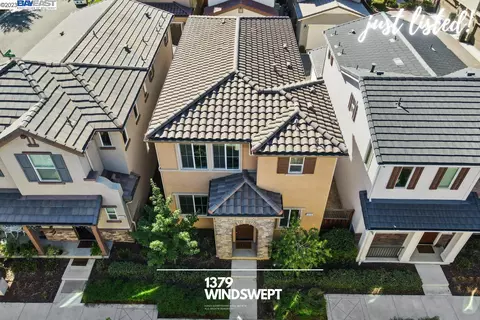 1379 Windswept Cmn, Livermore, CA 94550 photo 1