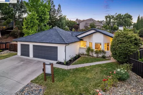 11586 Alegre Dr, Dublin, CA 94568 photo 1