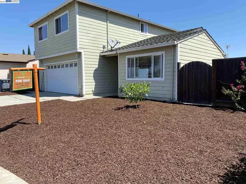 8090 Springdale Ct, Gilroy, CA 95020 photo 1