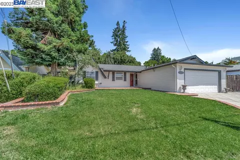 2145 Bryce Dr, Martinez, CA 94553 photo 1