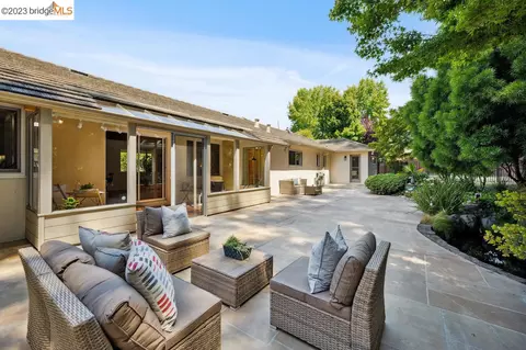 4591 James Ave, Castro Valley, CA 94546 photo 1