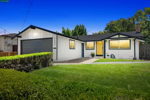 3584 Thunderbird Dr, Concord, CA 94520 photo 1