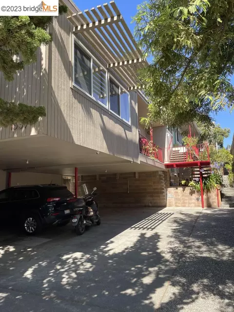 1337 Henry St #C, Berkeley, CA 94709 photo 1