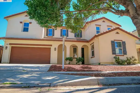 1438 Daisy Dr, Patterson, CA 95363 photo 1