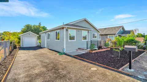 1011 Veale Ave, Martinez, CA 94553 photo 1