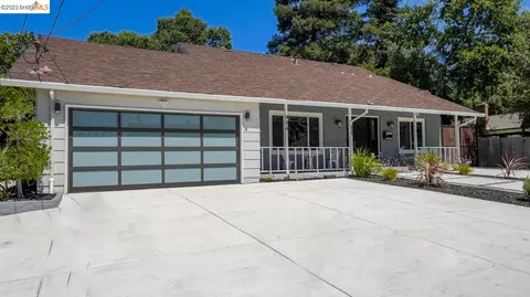 928 Getoun Dr, Concord, CA 94518 photo 1