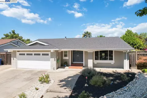 4810 Windermere Dr, Newark, CA 94560 photo 1