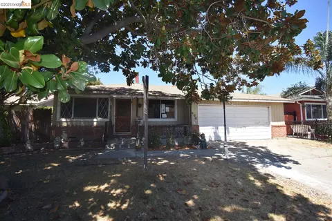 405 Jason St, Manteca, CA 95336 photo 1