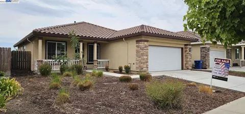 3335 Nome Way, Merced, CA 95348 photo 1
