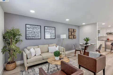 1280 64th Ave, Oakland, CA 94621 photo 1