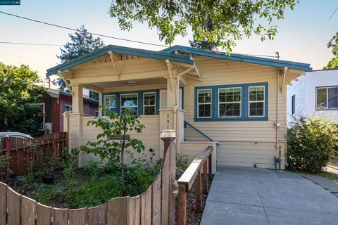 2318 Sacramento St, Berkeley, CA 94702 photo 1