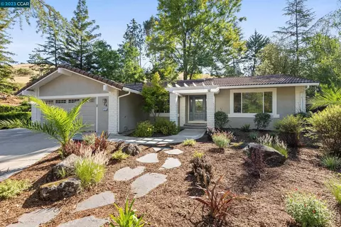 26 Corte Monterey, Moraga, CA 94556 photo 1