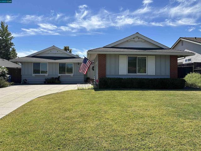 175 San Andreas Dr, Novato, CA 94945 | 26 Photos - Movoto