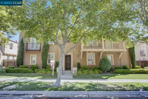 7518 Stoneleaf Rd, San Ramon, CA 94582 photo 1