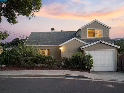 2340 Scenic Ave, Martinez, CA 94553 photo 1
