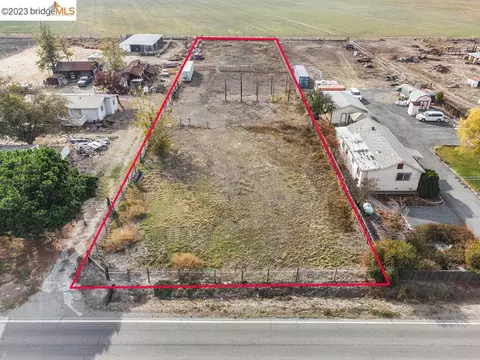 2521 E B E Cypress Rd, Oakley, CA 94561 photo 1