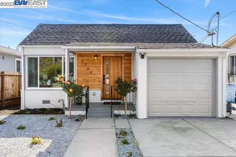 2766 Dohr St, Berkeley, CA 94702 photo 1