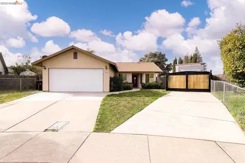 1945 Rouse Ct, Modesto, CA 95351 photo 1