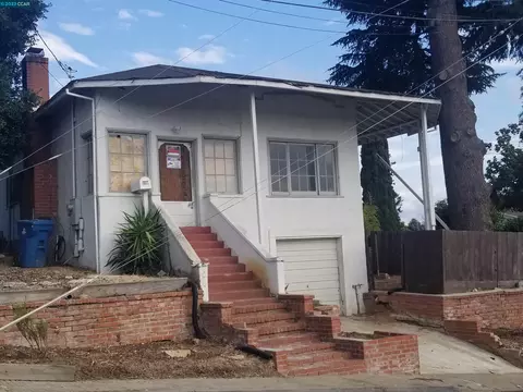 1444 Elm St, Martinez, CA 94553 photo 1