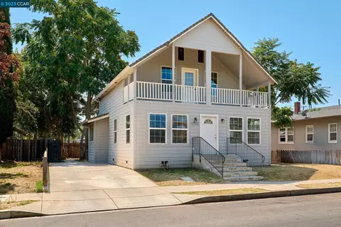 524 E Locust St, Lodi, CA 95240 photo 1