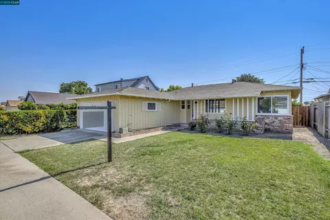 25945 Peterman Ave, Hayward, CA 94545 photo 1