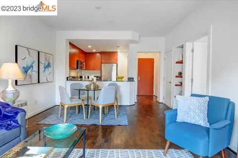 585 9th St #305, Oakland, CA 94607 photo 1