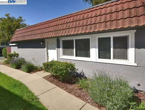 4453 Comanche Way, Pleasanton, CA 94588 photo 1