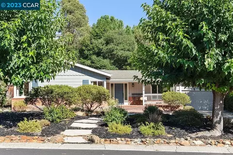 1074 Laurel Dr, Lafayette, CA 94549 photo 1