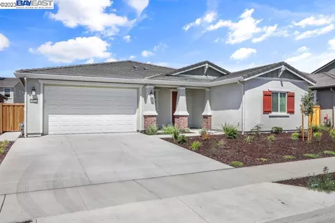 523 Sunol St, Lathrop, CA 95330 photo 1