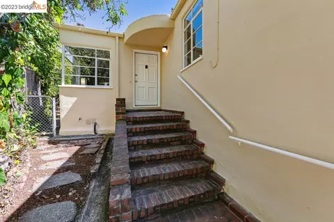 1133 Walnut St, Berkeley, CA 94707 photo 1