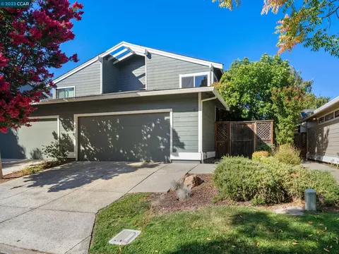 6 Benedita Pl, Moraga, CA 94556 photo 1