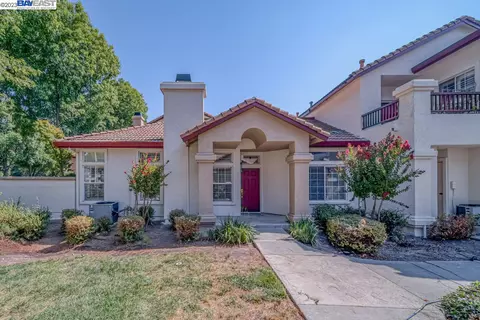 5656 Belleza Dr, Pleasanton, CA 94588 photo 1