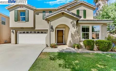 1401 Angus St, Patterson, CA 95363 photo 1