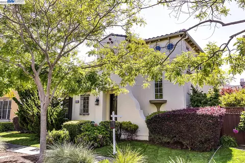 330 Bryant Ave, Alameda, CA 94501 photo 1