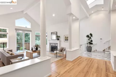 7030 Buckingham Blvd, Berkeley, CA 94705 photo 1