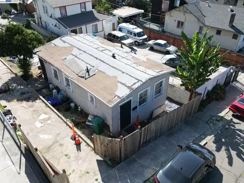3135 E 27th St, Oakland, CA 94601 photo 1