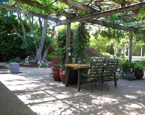 3484 Monroe Ave, Lafayette, CA 94549 photo 1