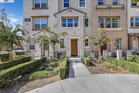 1313 Merry Loop, Milpitas, CA 95035 photo 1