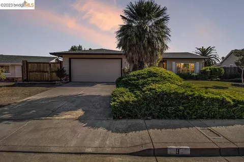 9 Clairmont Pl, Pittsburg, CA 94565 photo 1