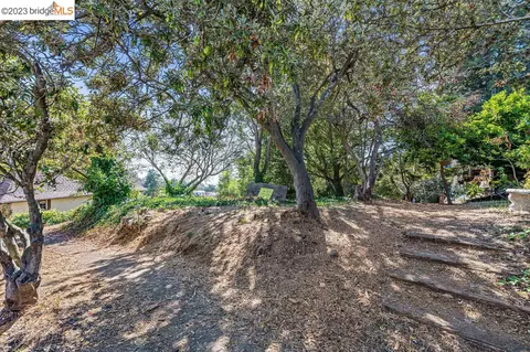 614 Cragmont Ave, Berkeley, CA 94708 photo 2